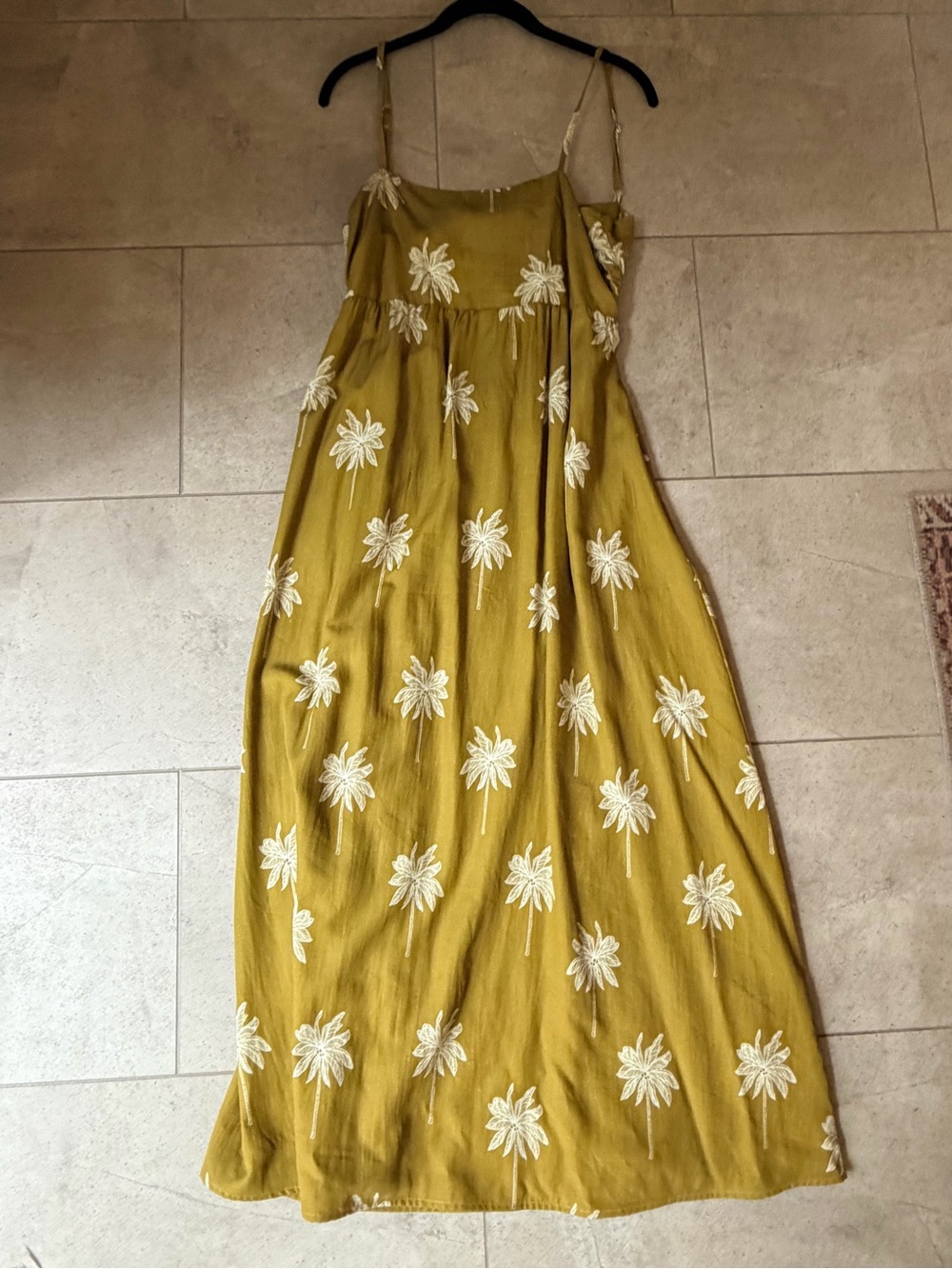 Citrine Midi Dress